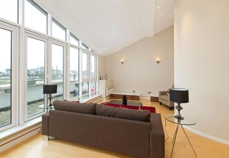 Riverside Apartment, Battersea, London