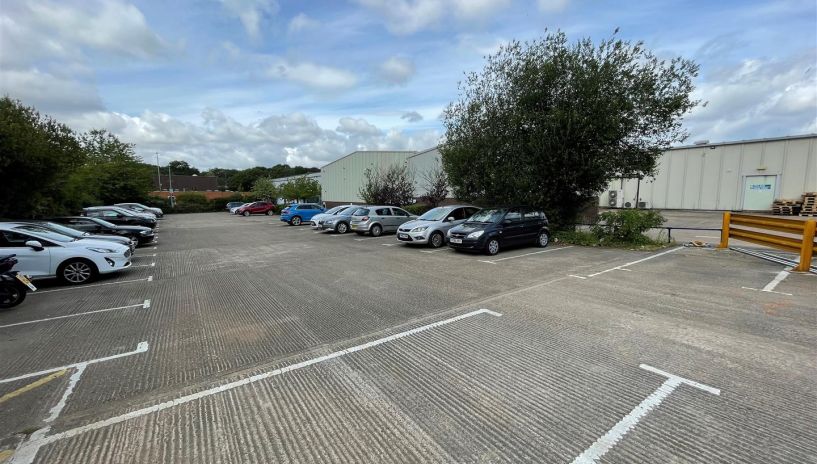 Elland Road, Braunstone, Leicester