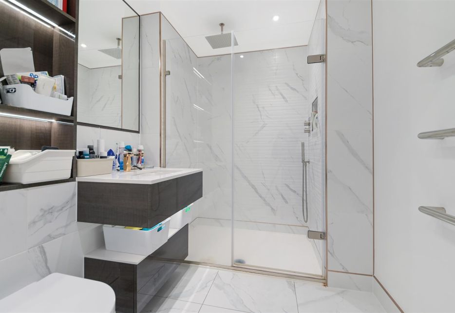 Pakenham House, Atkinson Close, Wimbledon, SW20