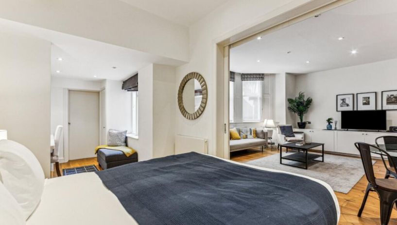 Ennismore Gardens, Knightsbridge