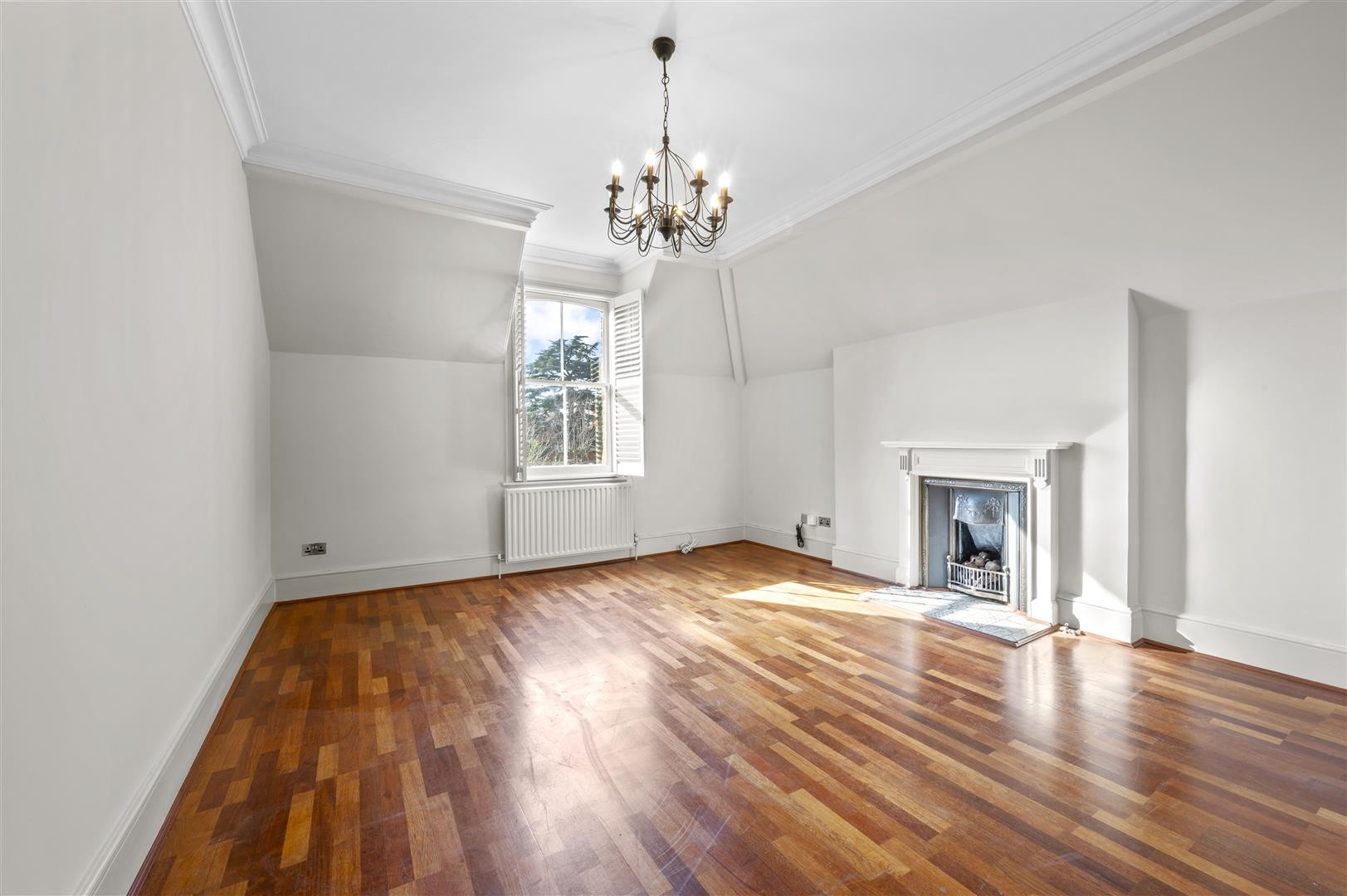 Lingfield Road | 34213208