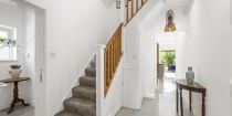 Hollington Crescent, Motspur Park, New Malden, KT3