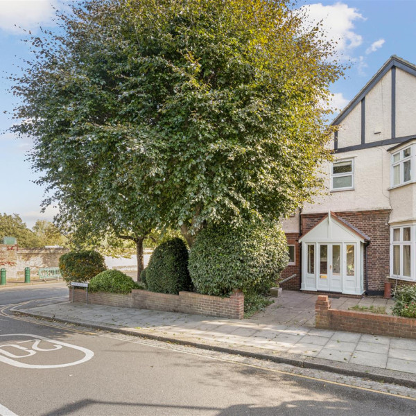 Marryat Road