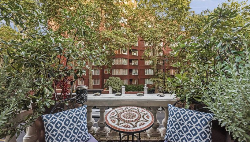 Palace Gate, Kensington, W8
