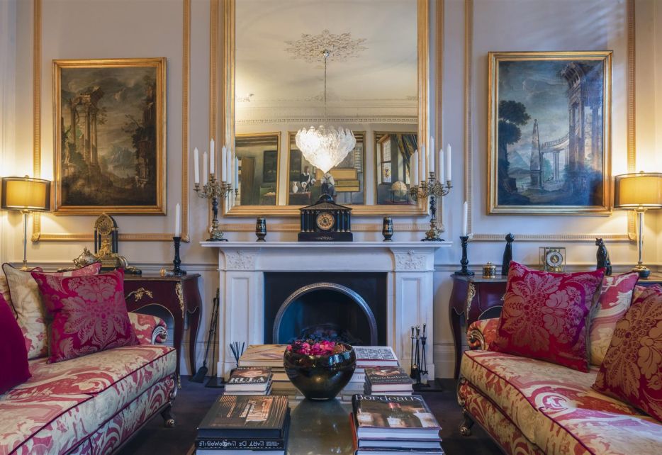 Palace Gate, Kensington, W8