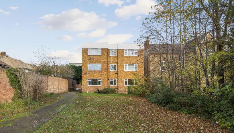 Darlaston Road, Wimbledon, London