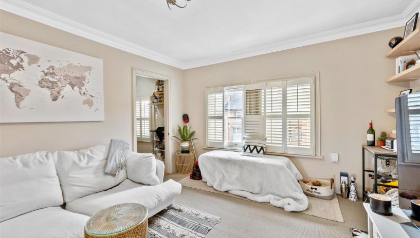 Homefield Road, London