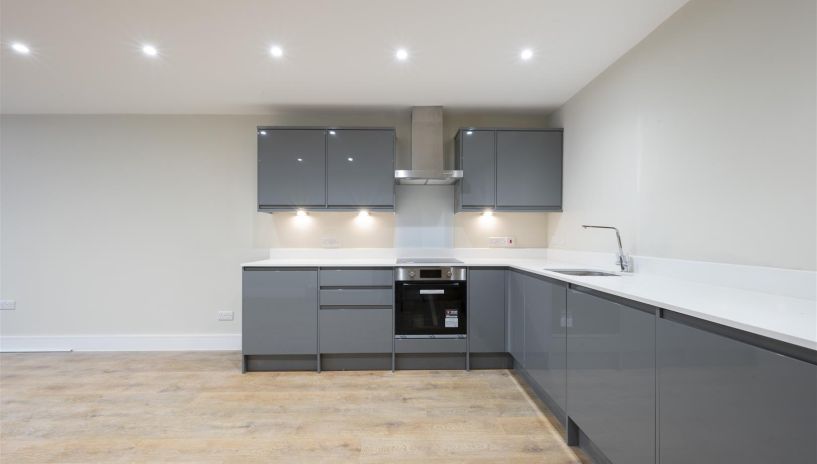 Dorien Road, Raynes Park, SW20