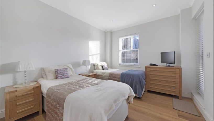 Hyde Park Gate, Kensington, London