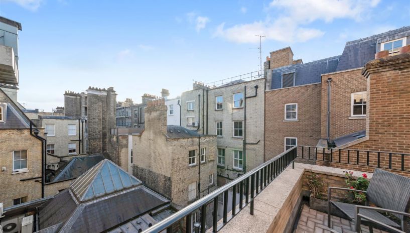 Hyde Park Gate, Kensington, London