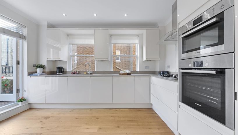 Hyde Park Gate, Kensington, London