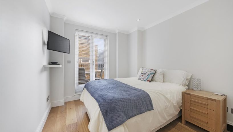 Hyde Park Gate, Kensington, London