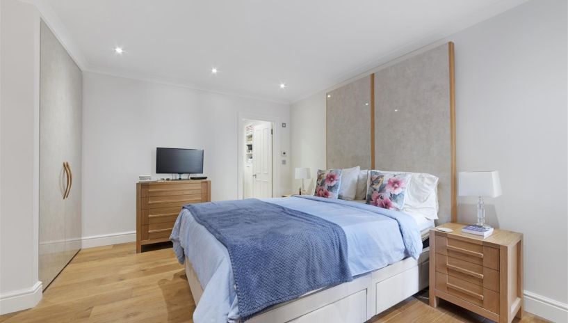 Hyde Park Gate, Kensington, London