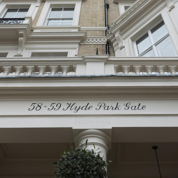 Hyde Park Gate