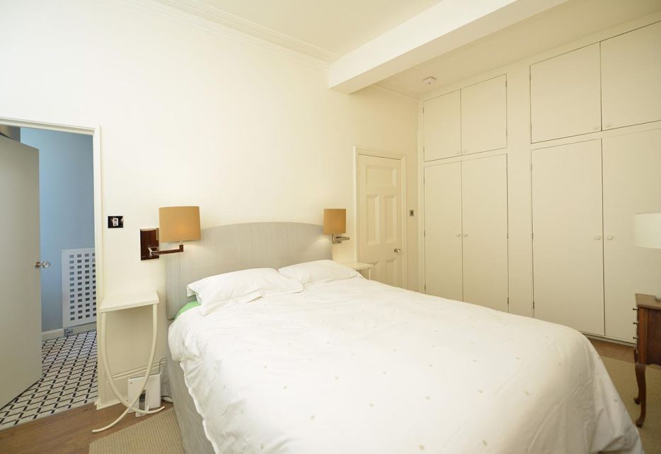 Kensington Court Place, Kensington, W8