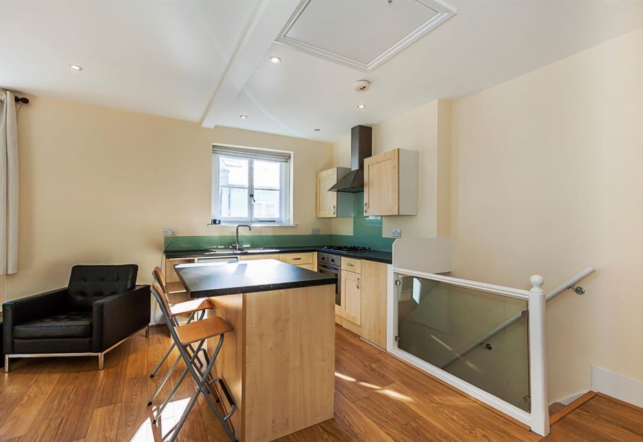 Petersham Mews, South Kensington, SW7