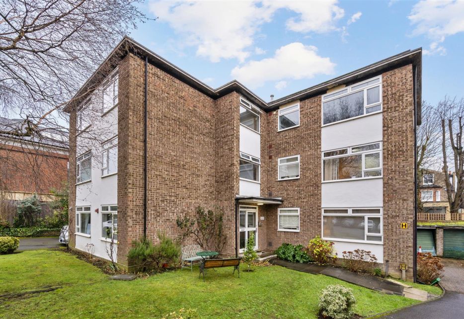 Leopold Avenue, Wimbledon SW19