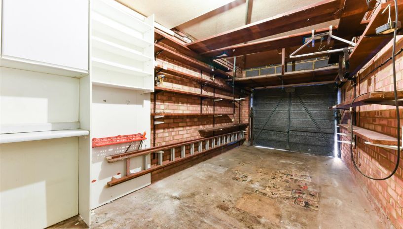 Hillview, West Wimbledon, SW20