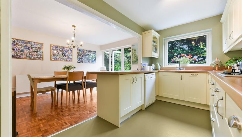 Hillview, West Wimbledon, SW20