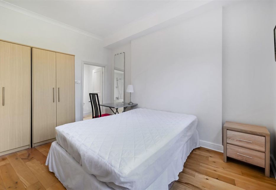 Cromwell Crescent, Earls Court, SW5