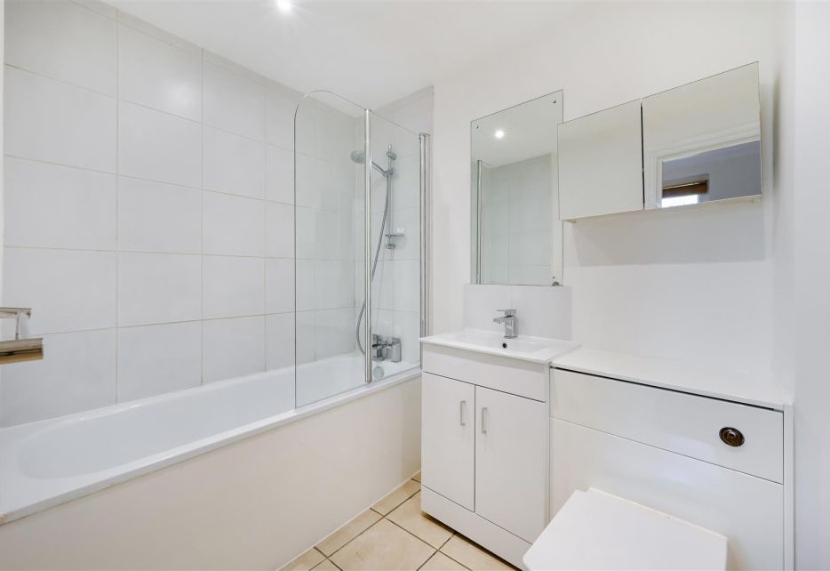 Cromwell Crescent, Earls Court, SW5