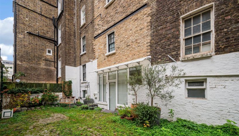 Warwick Square Mews, London, SW1V