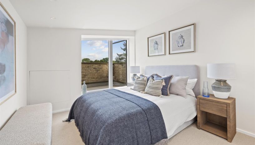 Coombe Lane, Wimbledon