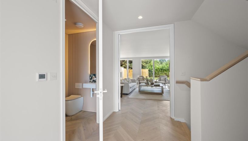 Coombe Lane, Wimbledon