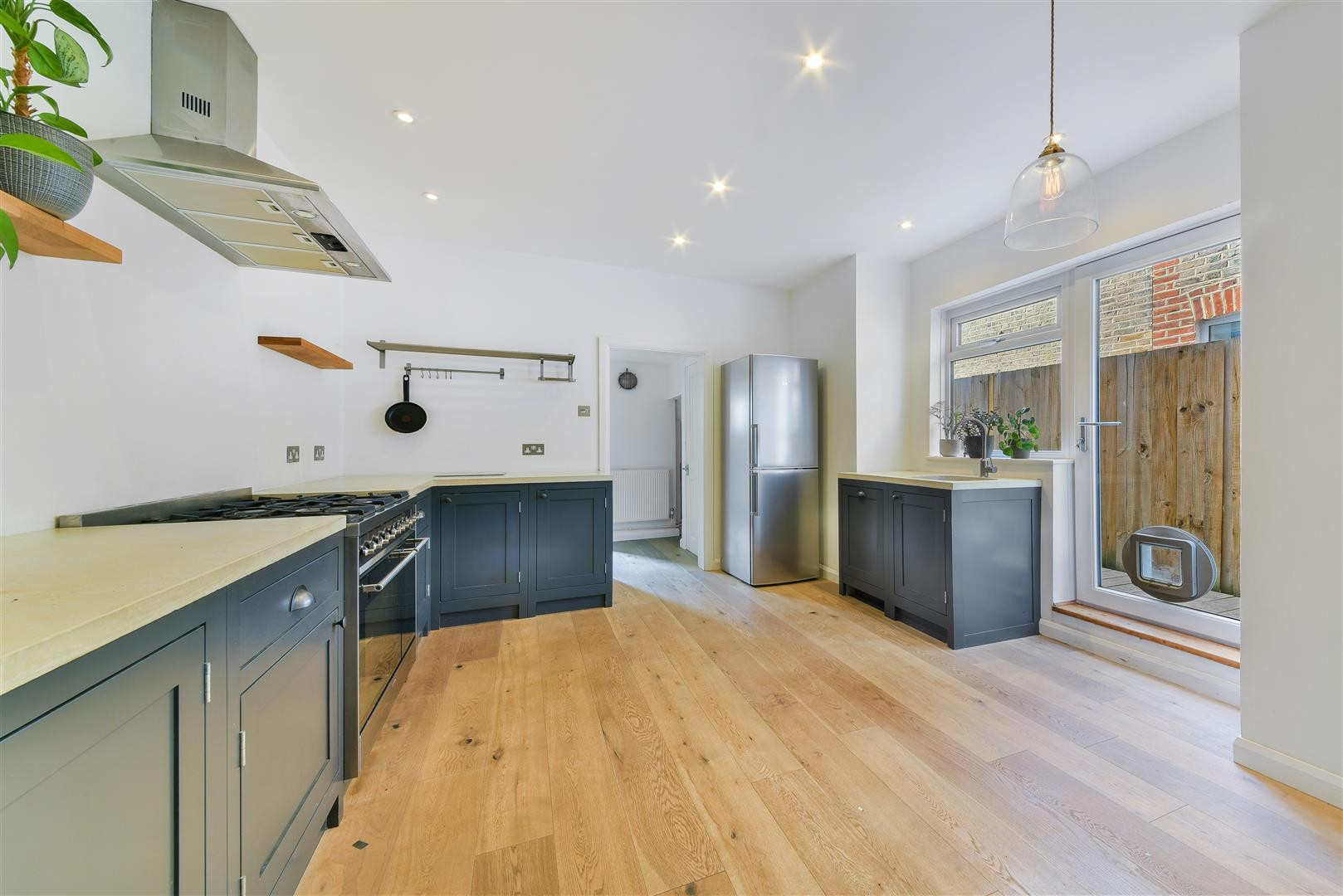 Garratt Terrace | 34381694