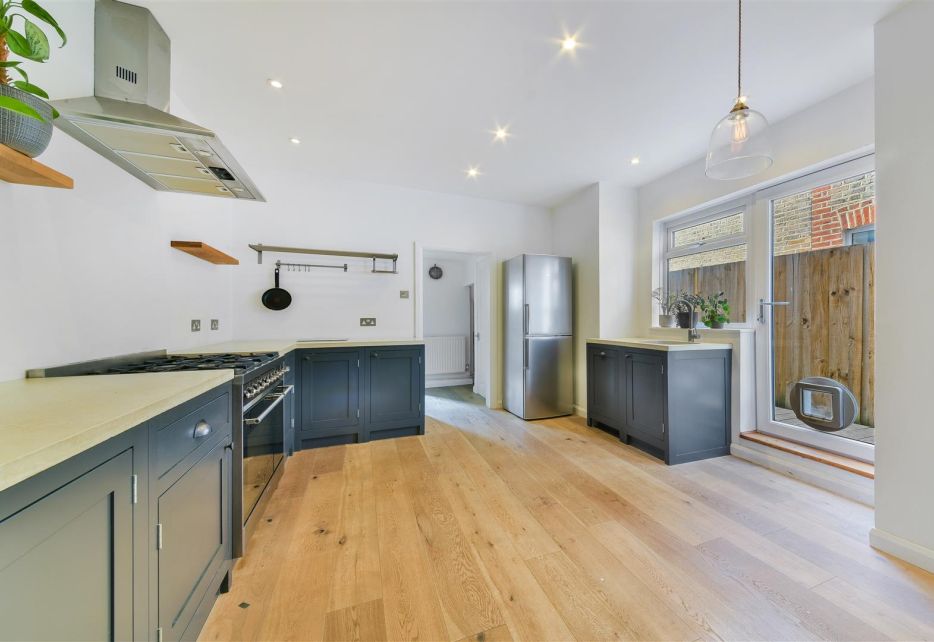 Garratt Terrace, Tooting, SW17
