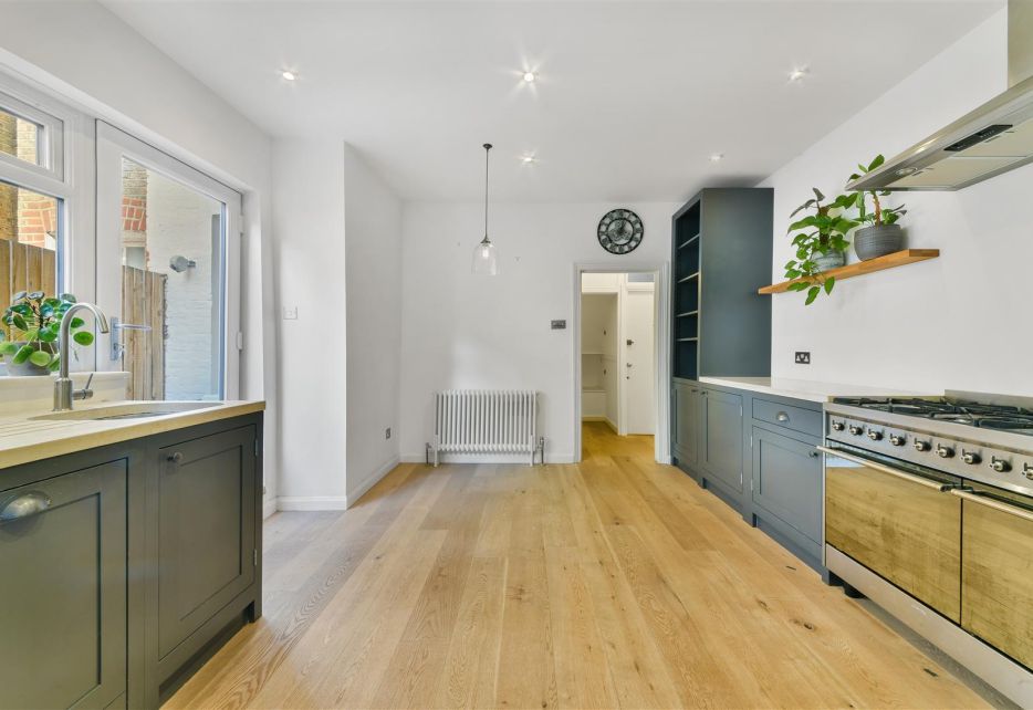 Garratt Terrace, Tooting, SW17