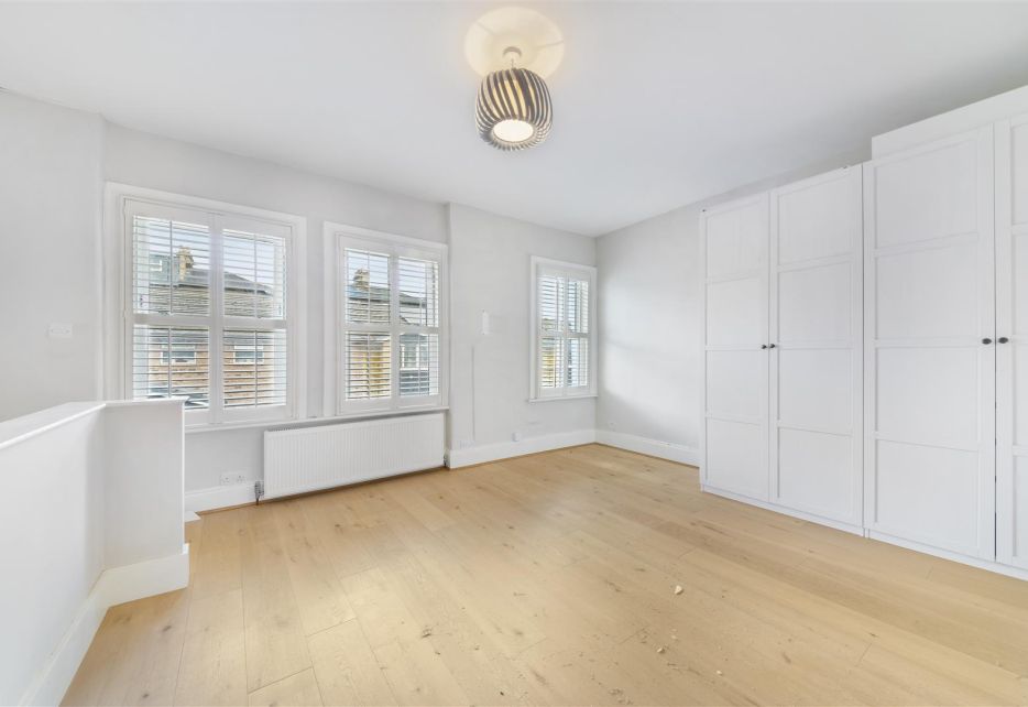 Garratt Terrace, Tooting, SW17
