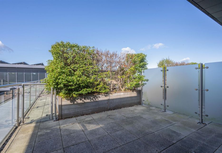 Devonshire House, Putney Hill, SW15