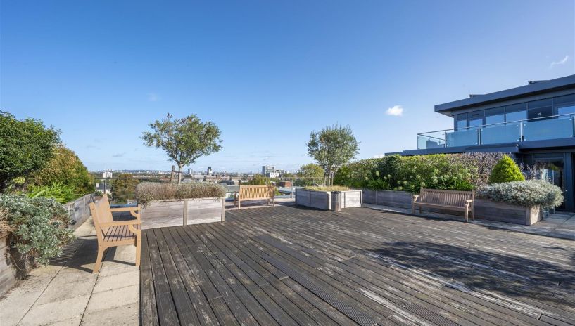 Devonshire House, Putney Hill, SW15