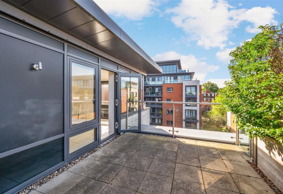 Devonshire House, Putney Hill, SW15