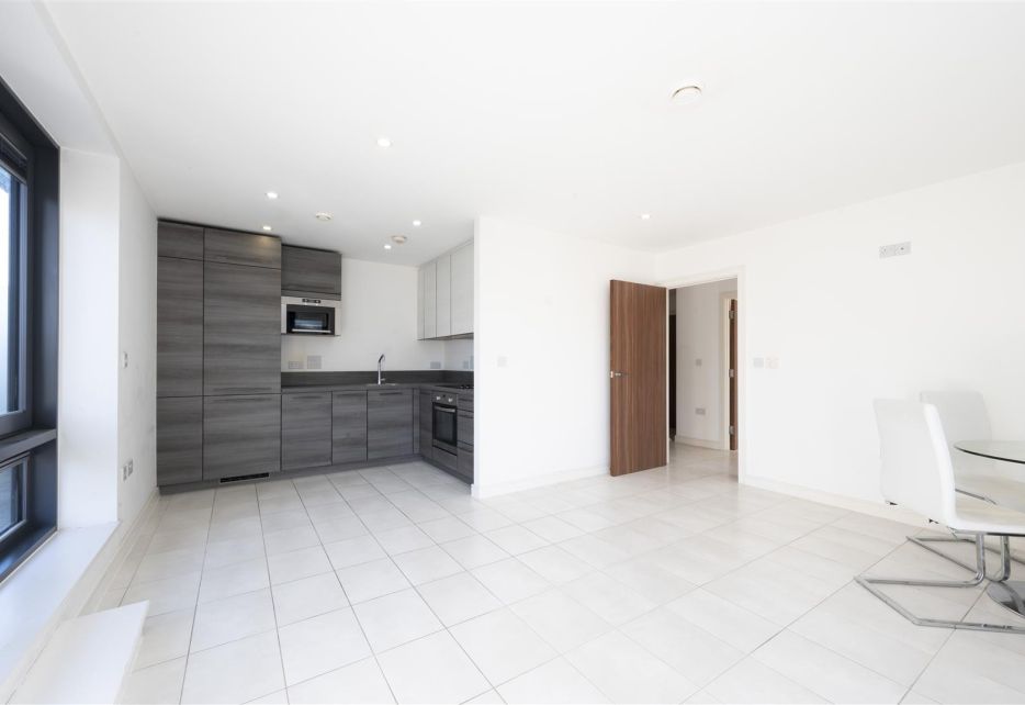 Devonshire House, Putney Hill, SW15