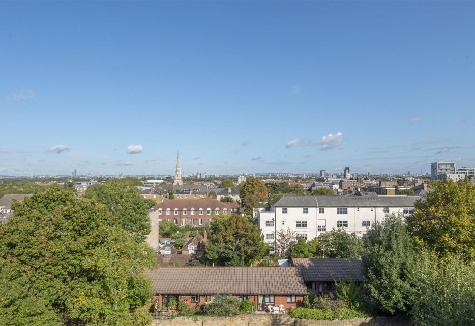 Devonshire House, Putney Hill, SW15