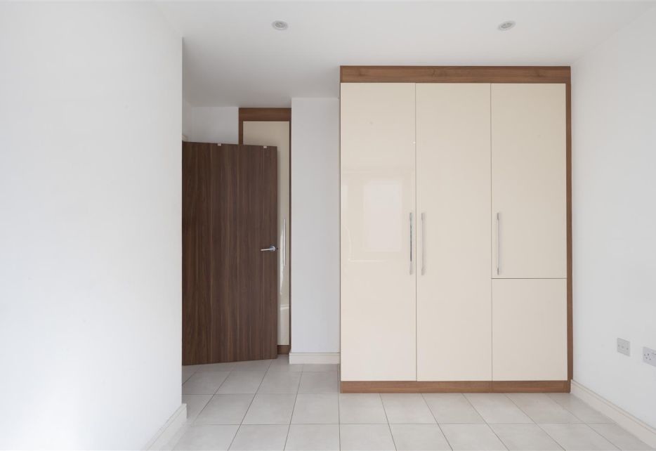 Devonshire House, Putney Hill, SW15