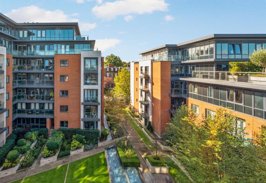 Devonshire House, Putney Hill, SW15