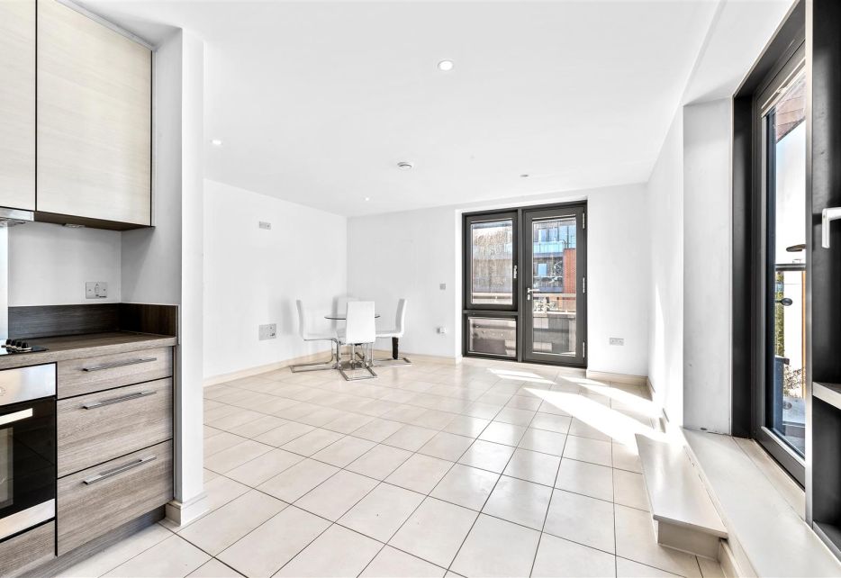 Devonshire House, Putney Hill, SW15