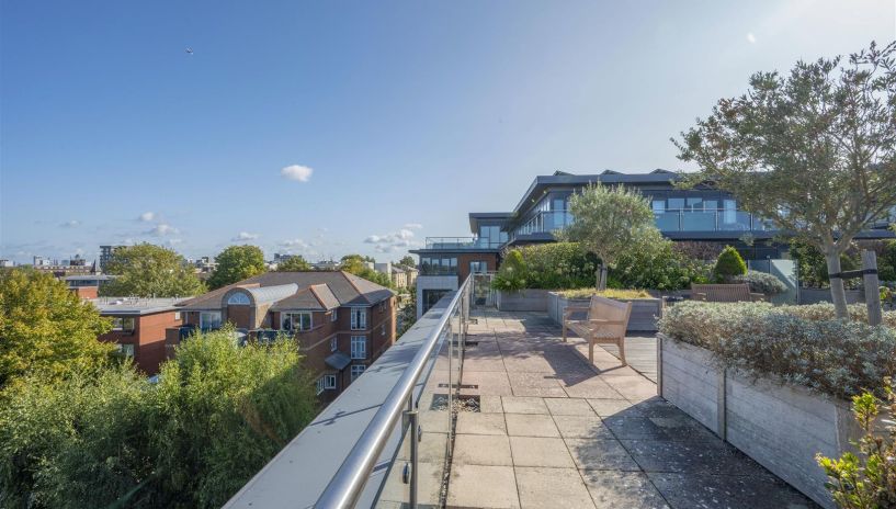 Devonshire House, Putney Hill, SW15