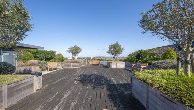 Devonshire House, Putney Hill, SW15