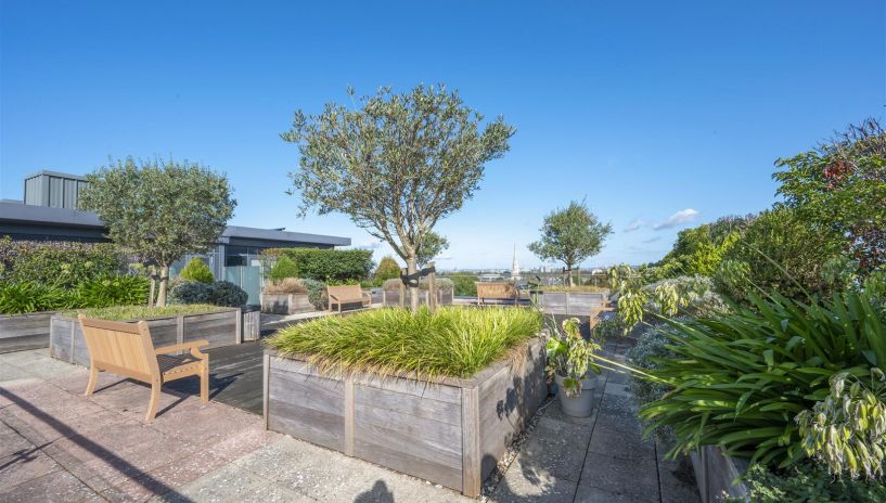 Devonshire House, Putney Hill, SW15