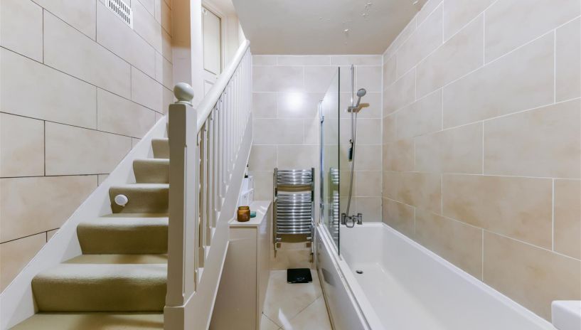 Kempsford Gardens, Earls Court, SW5