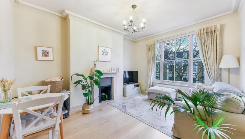 Kempsford Gardens, Earls Court, SW5