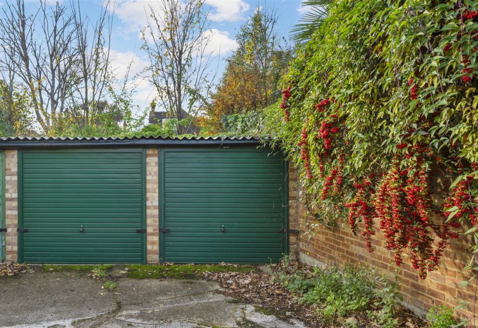 Darlaston Road, Wimbledon, SW19