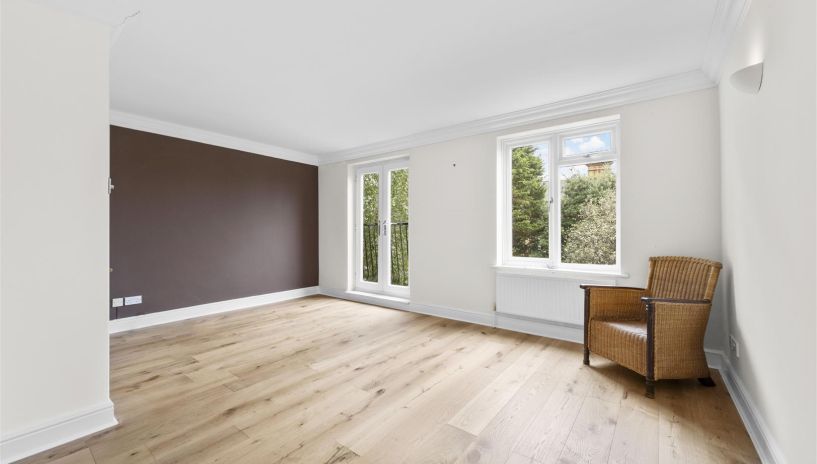 Southridge Place, London