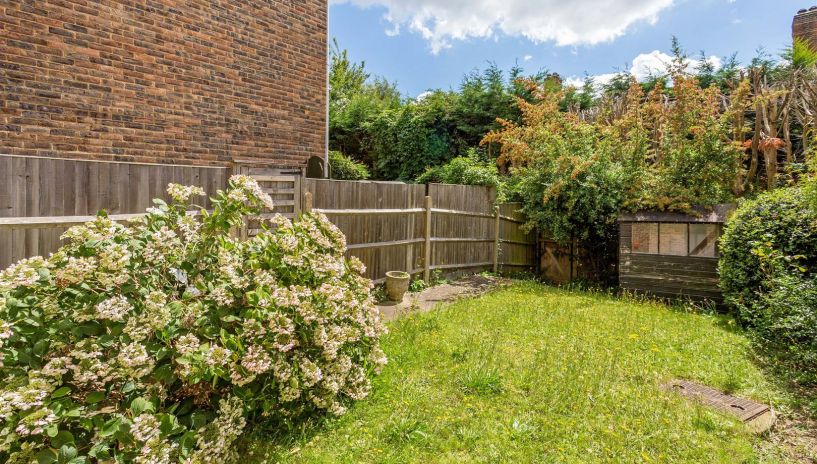 Hillview, West Wimbledon, SW20