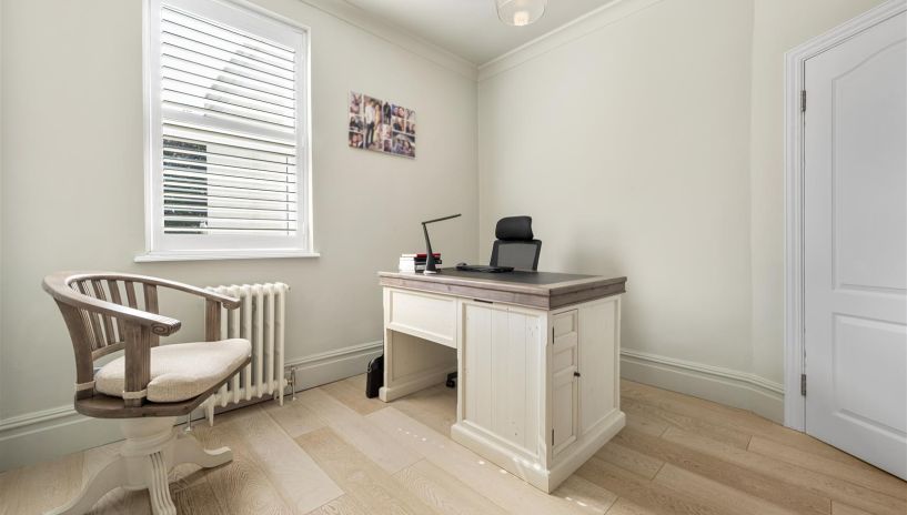 Southdown Road, Wimbledon, SW20