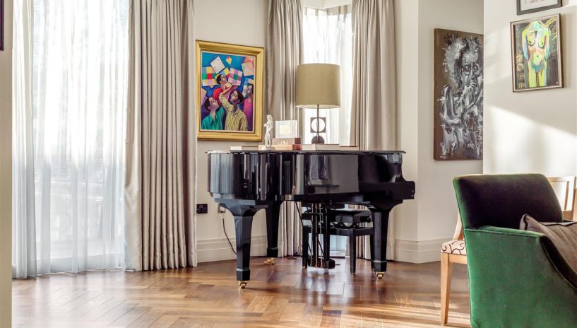 Strand, Westminster, WC2